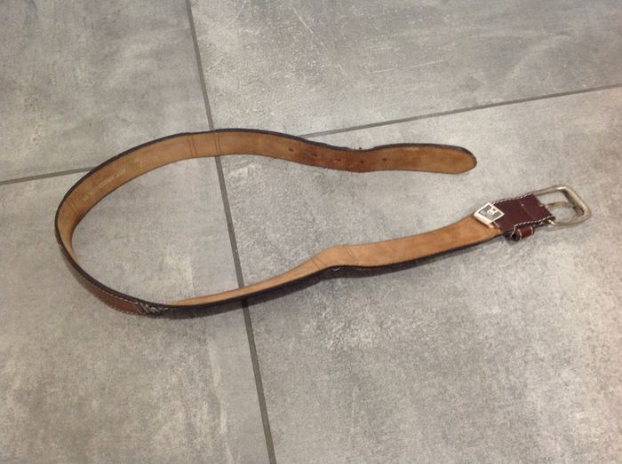 Ceinture homme en cuir marron vintage Levis - photo numéro 8
