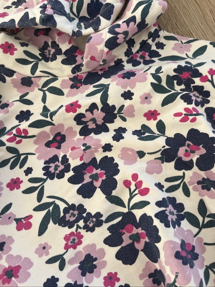Sweat à capuche à motifs fleurs - photo numéro 2