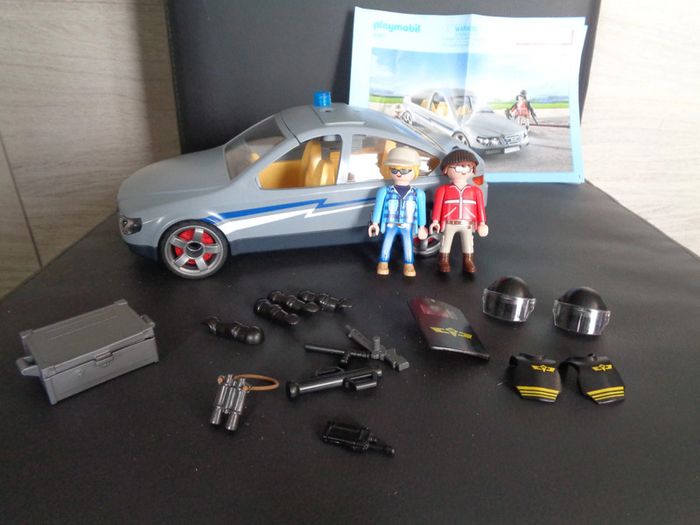 Voiture banalisée policier city action playmobil 9361 - photo numéro 2