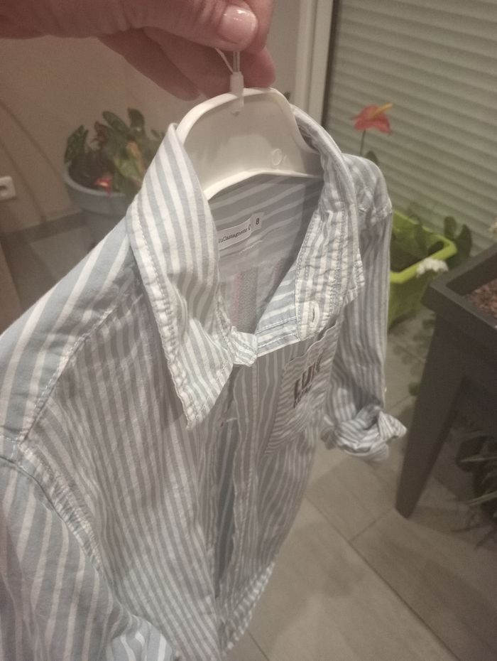 Chemise 8ans - photo numéro 2