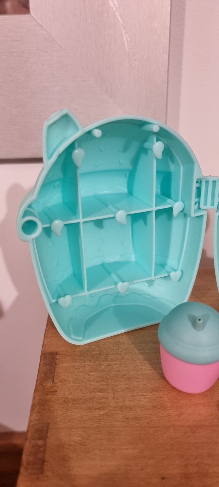 MIni bébé new born et accessoires - photo numéro 3