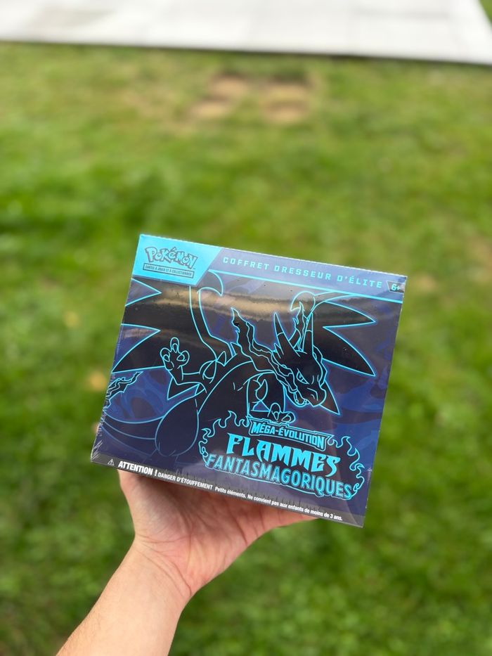 ETB Pokémon ME02 scellé