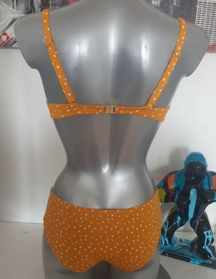 Maillot de bain à pois T34haut et 36 bas - photo numéro 3
