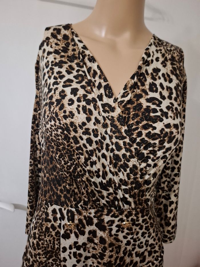 Robe léopard joseph ribkoff taille 36 en très bon état - photo numéro 5
