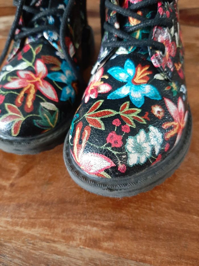 Bottines fille taille 26 - photo numéro 2