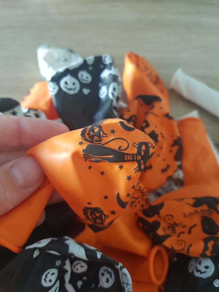 Lot de 20 ballons halloween neuf - photo numéro 2