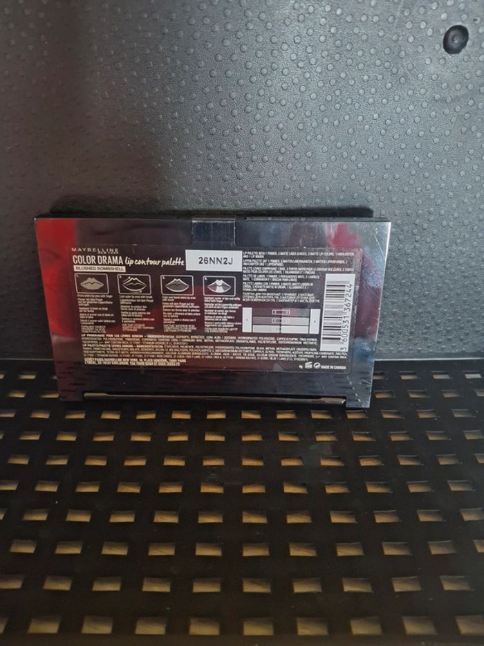 Palette de maquillage - photo numéro 2