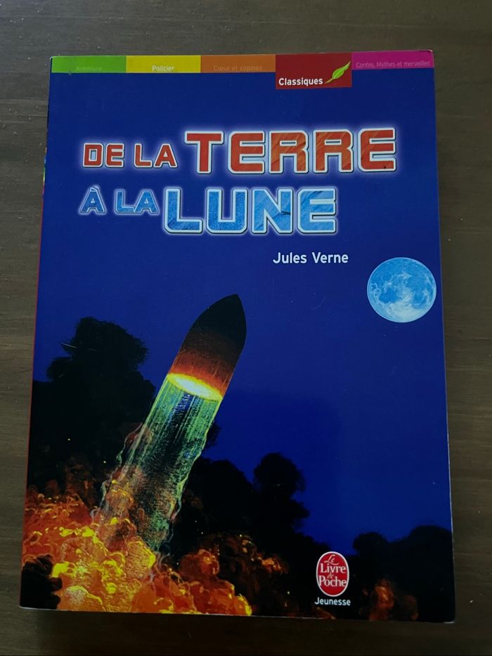 Livre De la terre à la lune Jules Verne Livre de poche Jeunesse
