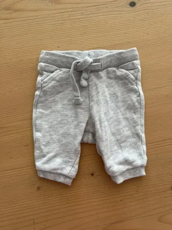 Pantalon jogging 1 mois