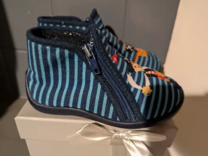 Chaussons velours garçon 22 - photo numéro 6