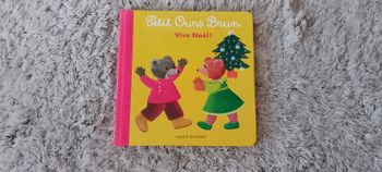 Livre Petit Ours Brun Vive Noël