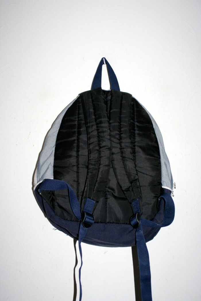 Petit sac à dos Tommy Hilfiger 38cm de haut x 36cm de large - photo numéro 5