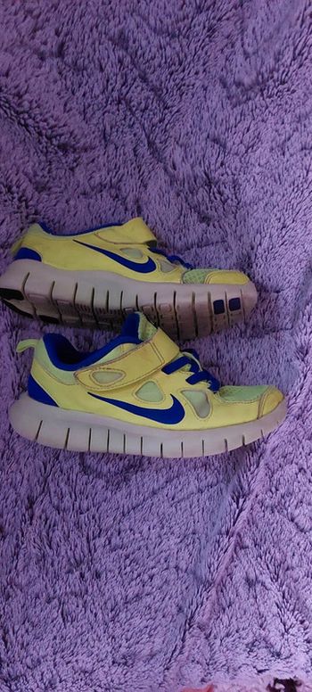 Baskets Nike à scratch