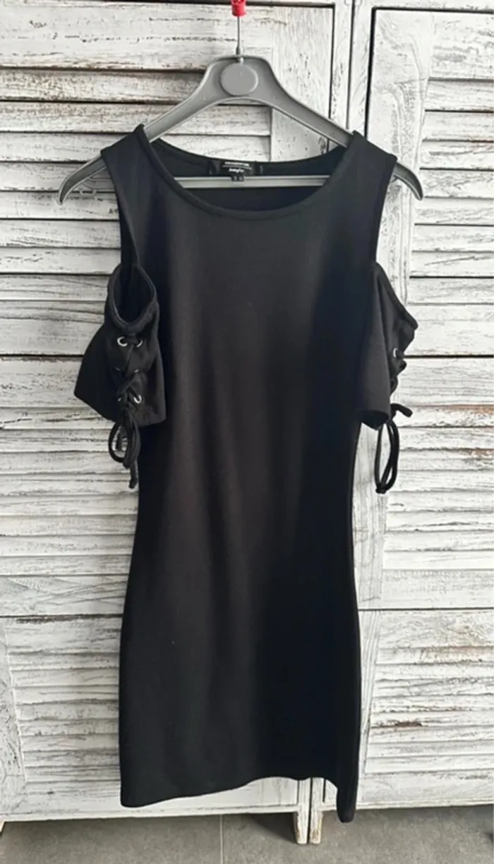 Robe moulante noire