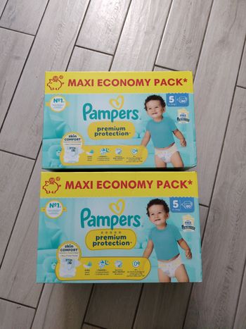 couches Pampers premium protection taille 5