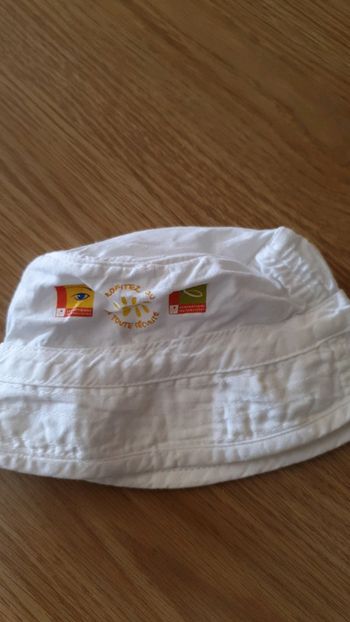 bonnet 6 mois blanc