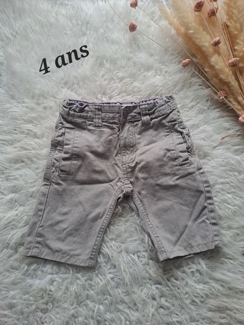 Short gris gemo 4ans