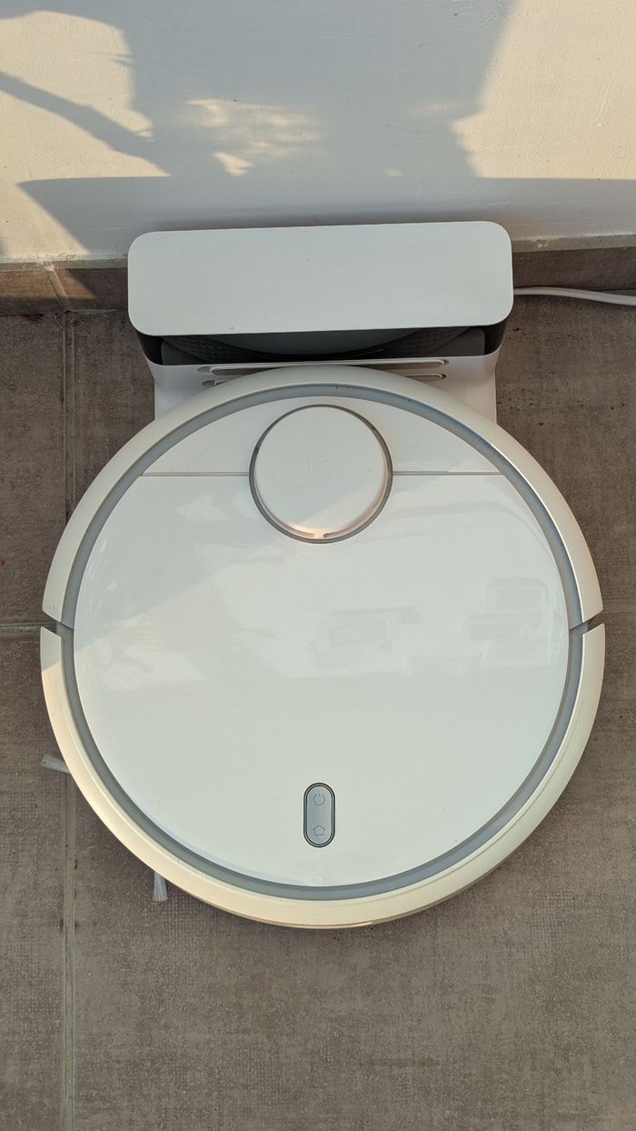 Aspirateur Xiaomi Mi Robot vacuum - photo numéro 2
