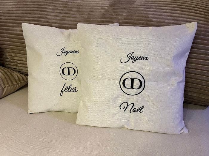 Coussins brodé de Noël - photo numéro 2