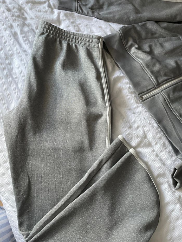 Ensemble converse - photo numéro 9