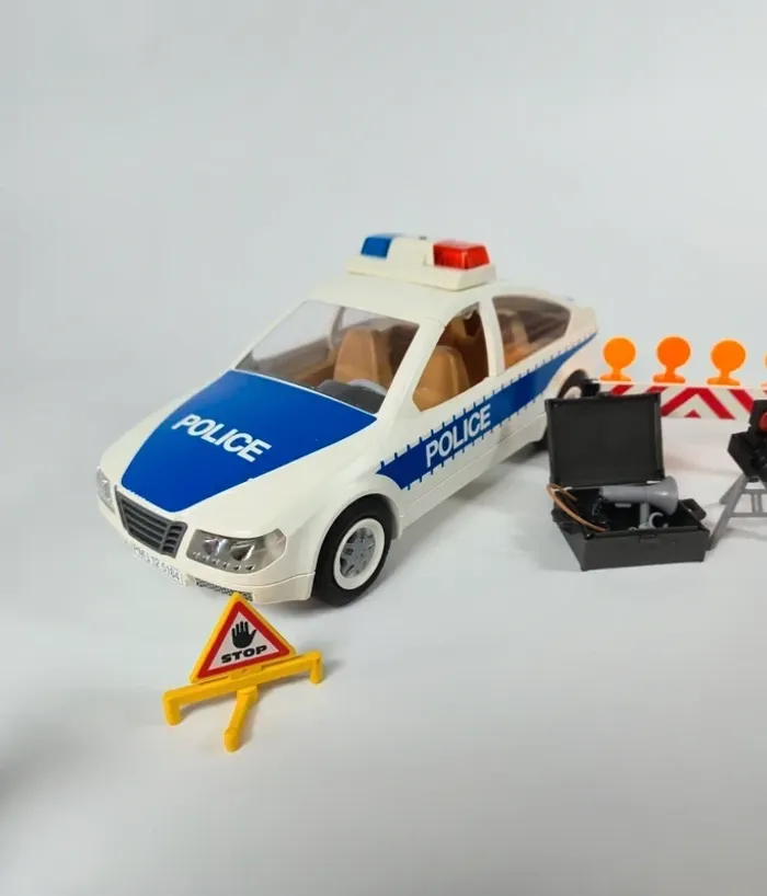 Playmobil Voiture de Police - photo numéro 4