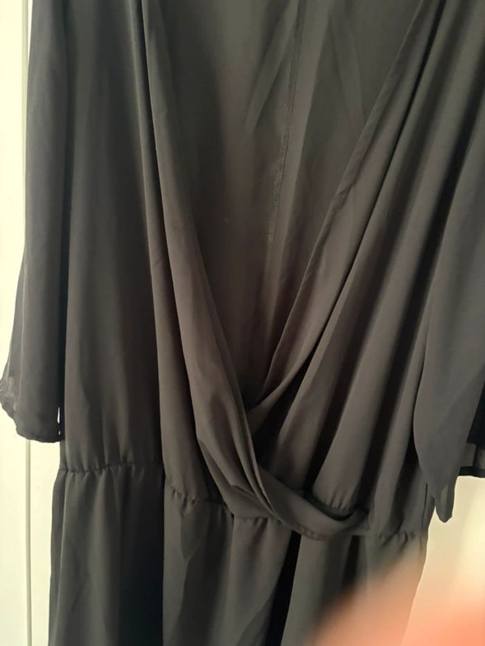 Robe noire - photo numéro 5