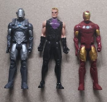 Lot de 3 grandes Figurines supers heros