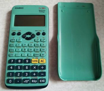 Calculatrice scientifique Casio FX-92+ Spéciale Collège avec coque de protection