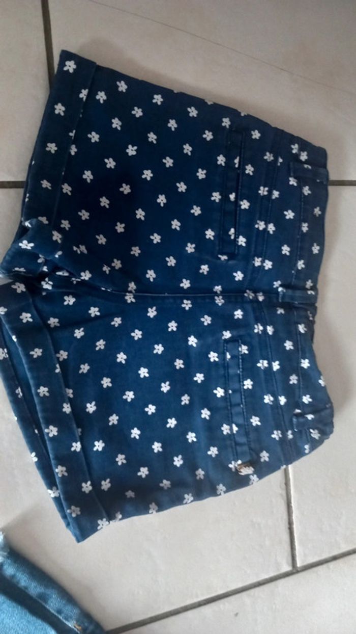 Lot de 5 shirts fille tbe 6 ans - photo numéro 4