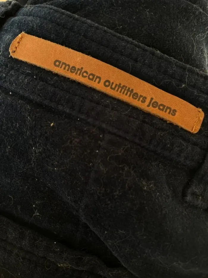 Jupe courte bleu foncé velours American outfitters 34 - photo numéro 4