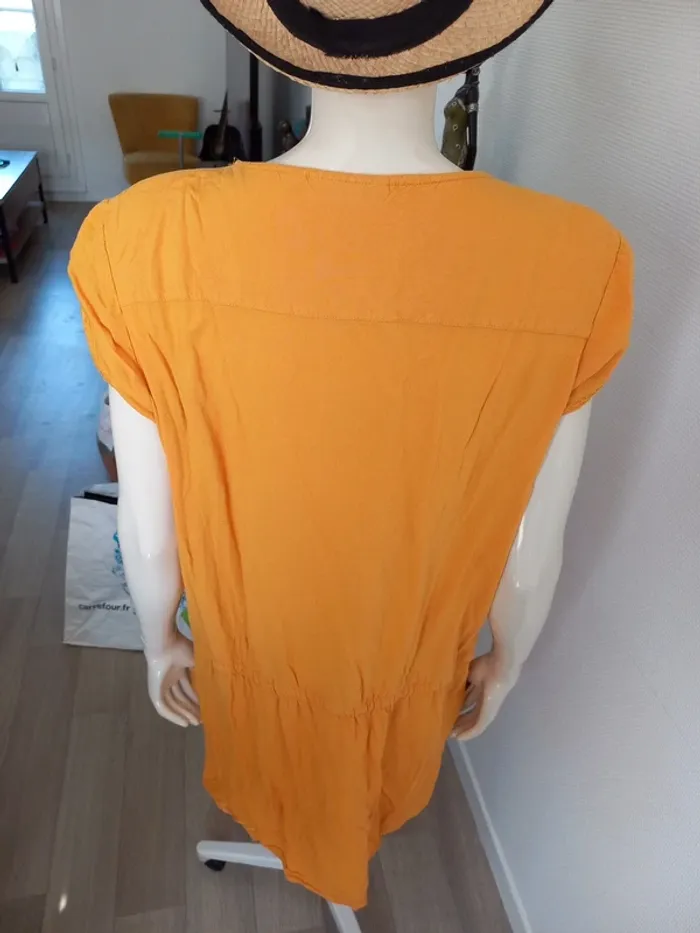 Robe kiabi T44 - photo numéro 9