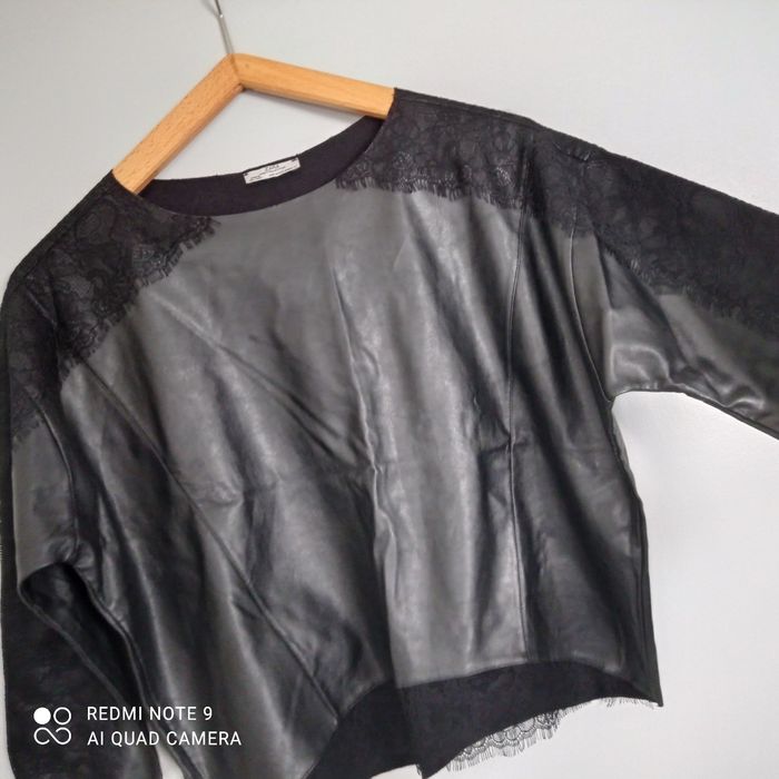 Top noir simili cuir Zara t38 - photo numéro 6