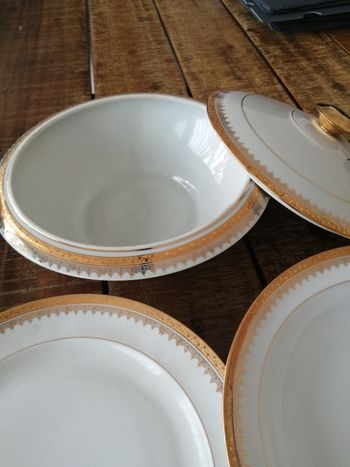 Ensemble vaisselle ancienne