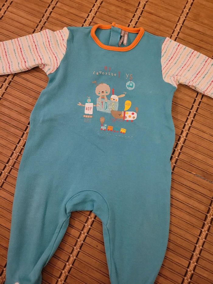 Pyjama - photo numéro 2