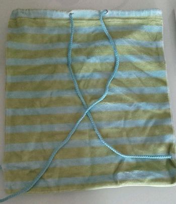 Petit Sac Rangement vert et bleu