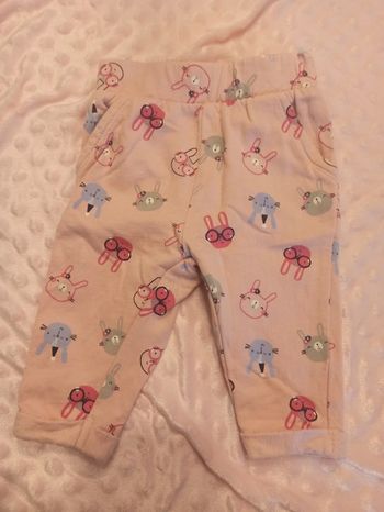 Pantalon lapin 🐰 6 mois