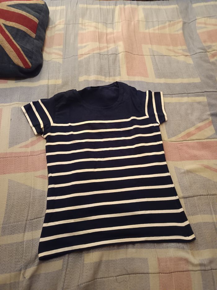 Pull marinière de taille 42 -44 XL - photo numéro 2