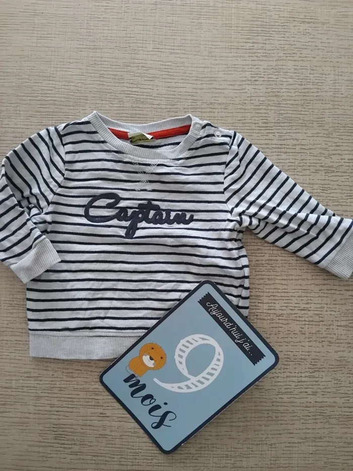 Pull 9 mois / 71 cm