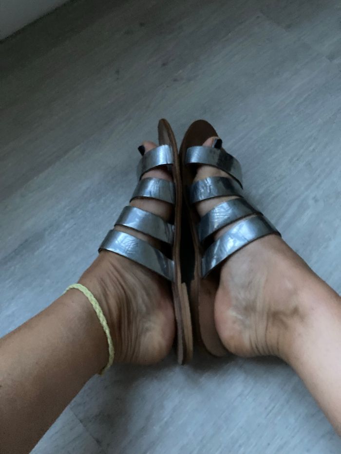 Sandales nus pieds - photo numéro 3