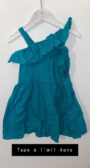 Robe « broderie »