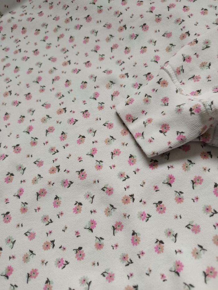 Adorable petit pull Levi's romantic taille XS couleur vanille - photo numéro 9