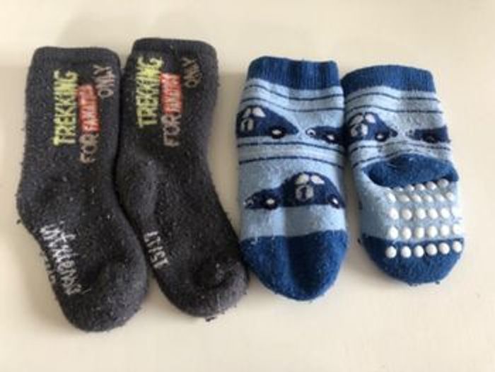 2 paires de chaussettes épaisses bébé 15/17