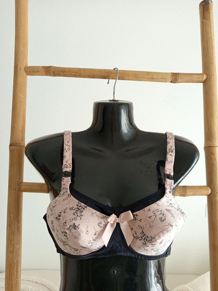 Soutien-gorge grossesse et allaitement Anita neuf