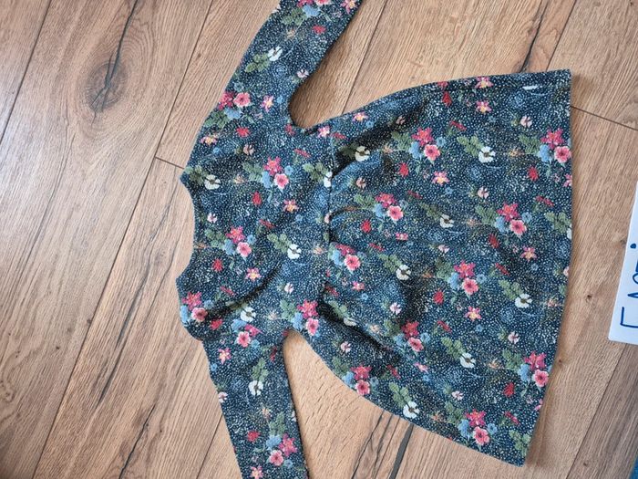 Robe Zara baby fleurie 92 cm - photo numéro 5