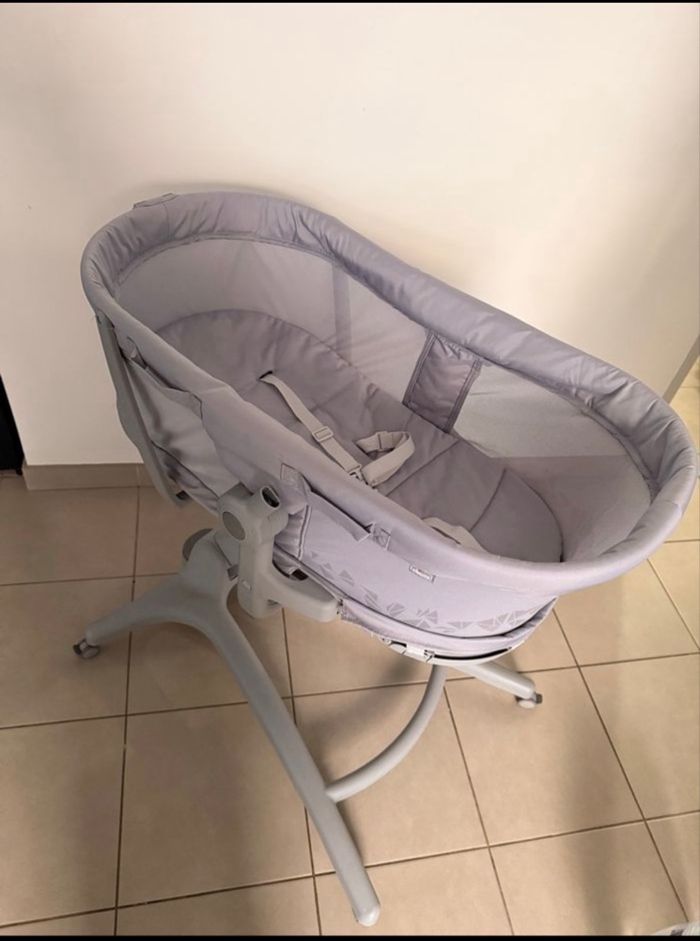 Transat Baby Hug Pro 5 en 1 Anthracite de Chicco + Kit repas Baby Hug GRIS de Chicco - photo numéro 2