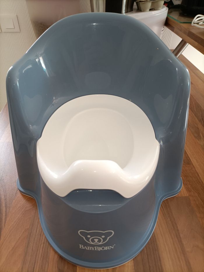 Pot avec cuvette babybjorn