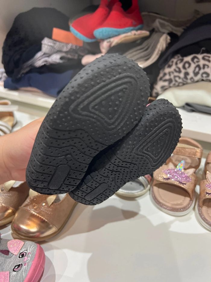 Lot chaussure taille 20 - photo numéro 7