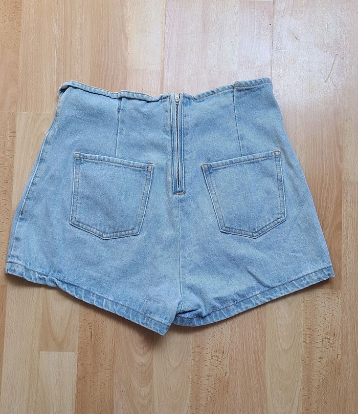 Short en jeans taille haute push up taille 38 - photo numéro 2