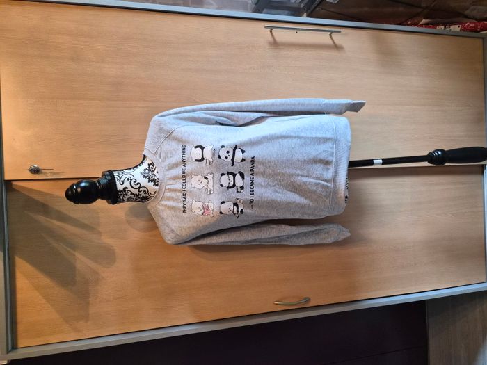 Sweat gris "Pimkie" Taille S en très bon état "O" - photo numéro 4