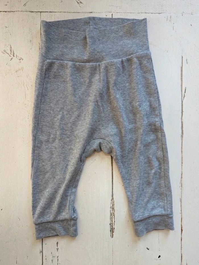 Ensemble H&M 🦉 6-9 mois - photo numéro 7